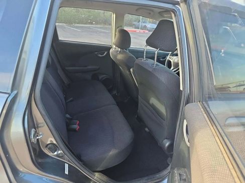 Used 2013 Honda Fit Sport image 11