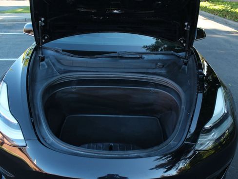 Used 2018 Tesla Model 3 Long Range AWD/4WD image 25