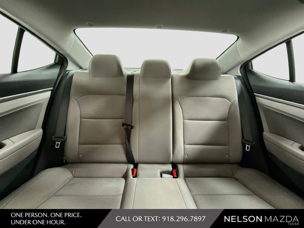 Used 2020 Hyundai Elantra SEL FWD image 30