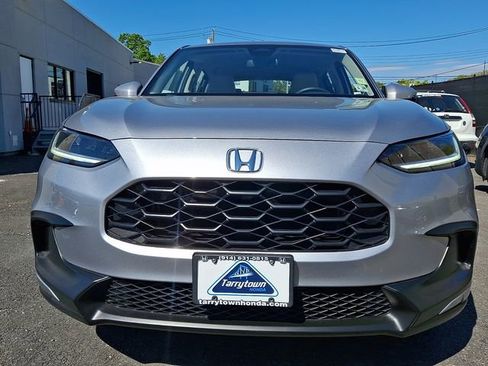 Certified 2023 Honda HR-V LX image 2