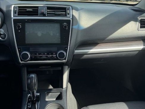 Used 2018 Subaru Legacy 2.5i Limited AWD/4WD image 10
