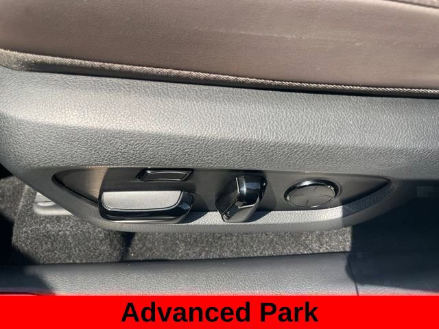 Used 2025 Lexus RX 450h AWD w/ Convenience Package image 78
