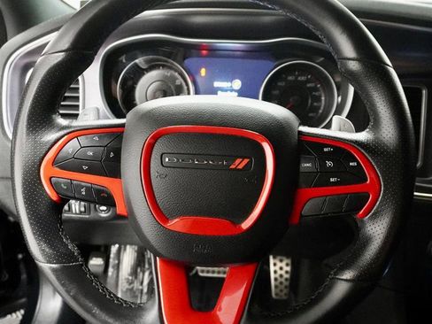 Used 2018 Dodge Charger R/T Scat Pack image 12