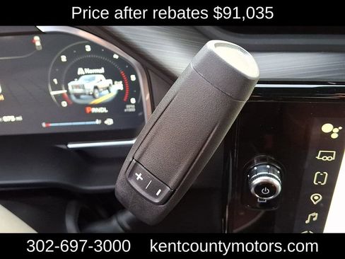 New 2026 GMC Sierra 2500 Denali Ultimate w/ LPO, Black Badging Package image 14