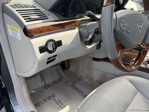 Used 2010 Mercedes-Benz S 550 image 13