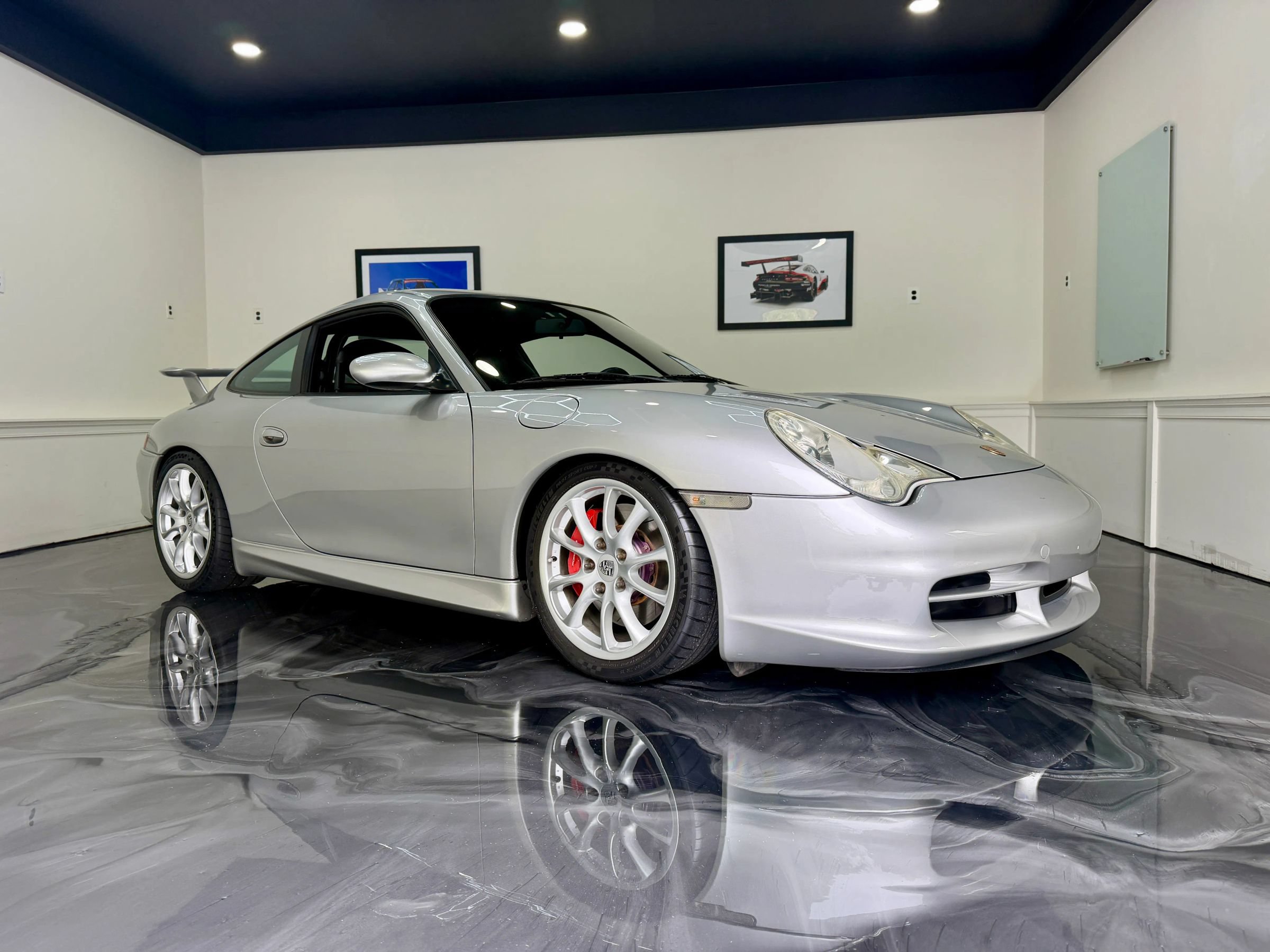 Used 2002 Porsche 911 GT3 RS image 3