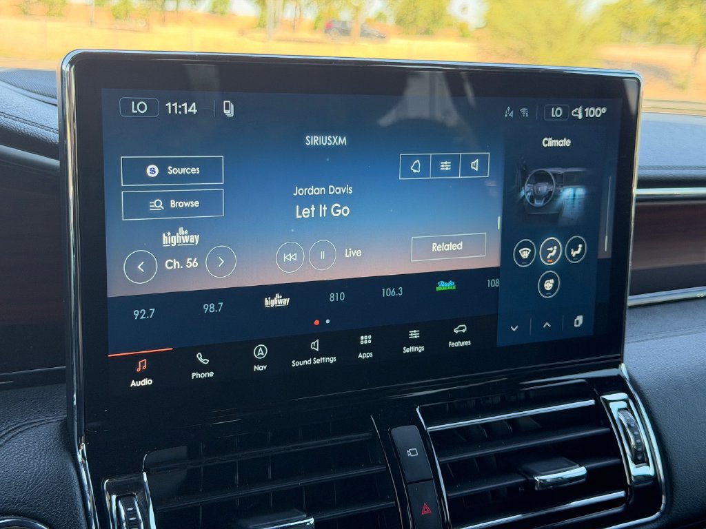 Used 2023 Lincoln Navigator Reserve AWD/4WD image 19