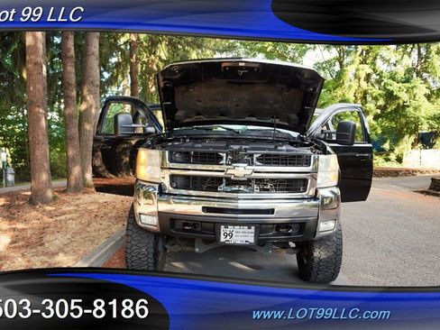 Used 2007 Chevrolet Silverado 2500 LTZ w/ Suspension Package, Off-Road AWD/4WD image 31