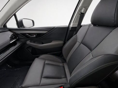 Used 2023 Subaru Outback Onyx Edition AWD/4WD image 26