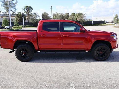 Certified 2023 Toyota Tacoma SR5 image 7