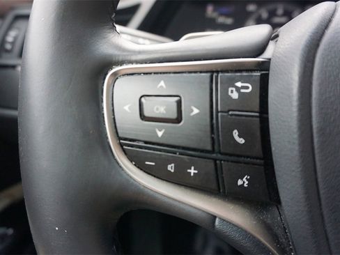 Used 2024 Lexus ES 350 w/ Premium Package image 8