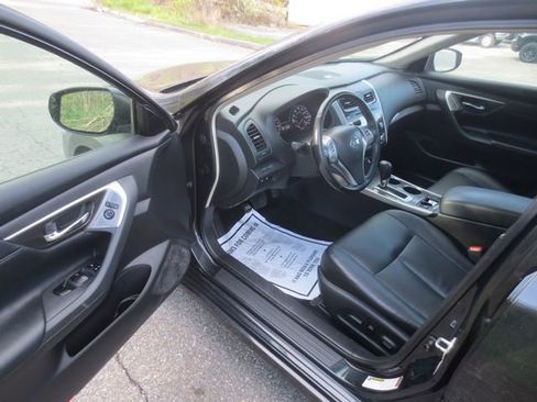 Used 2013 Nissan Altima 2.5 SL FWD image 7