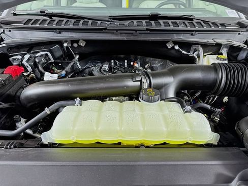 New 2026 Lincoln Navigator Reserve AWD/4WD image 34