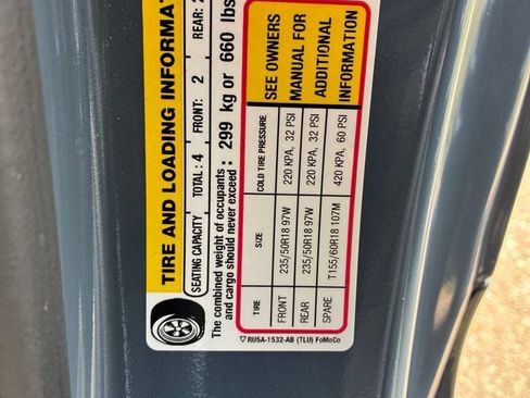 Used 2025 Ford Mustang Coupe RWD image 32
