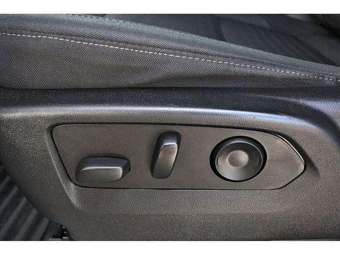 Used 2022 GMC Sierra 1500 Elevation image 31