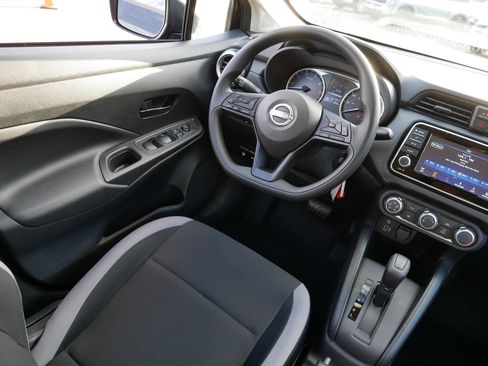 Certified 2025 Nissan Versa S w/ Trunk Package image 9