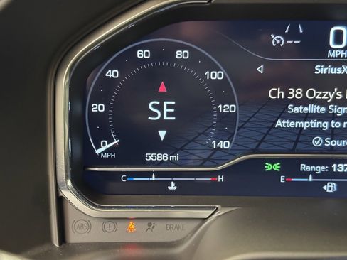 Used 2025 GMC Sierra 3500 Denali w/ Denali Reserve Package image 32