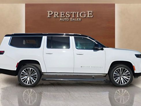 Used 2024 Jeep Grand Wagoneer L Series III image 19