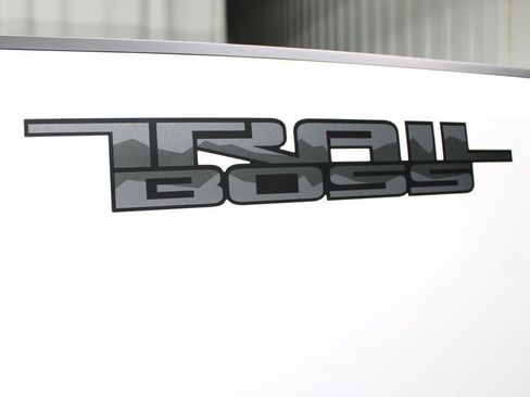 Used 2026 Chevrolet Silverado 2500 LT w/ Trail Boss Package AWD/4WD image 59