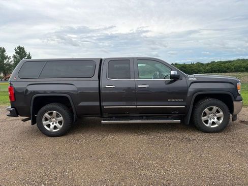 Used 2014 GMC Sierra 1500 SLT w/ SLT Preferred Package AWD/4WD image 4