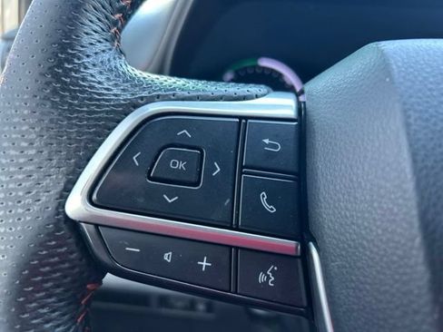 Used 2023 Toyota Sienna XSE w/ XSE Plus Package AWD/4WD image 25