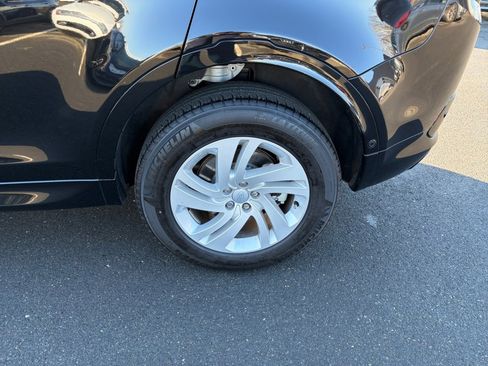 Used 2024 Land Rover Discovery Sport S image 26