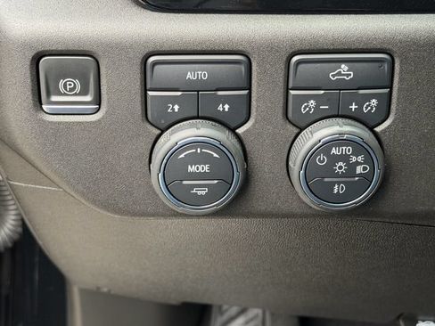 Certified 2023 Chevrolet Silverado 1500 RST AWD/4WD image 28
