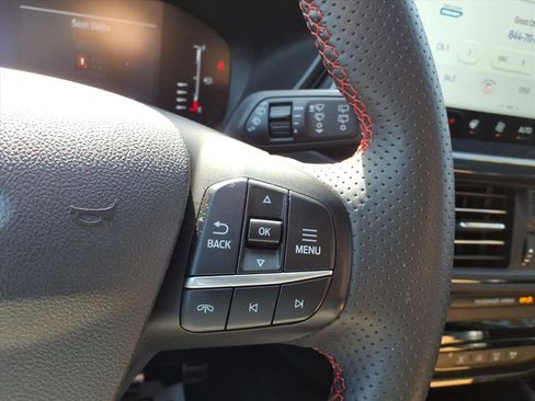 Used 2024 Ford Escape ST-Line w/ Tech Pack #1 image 17