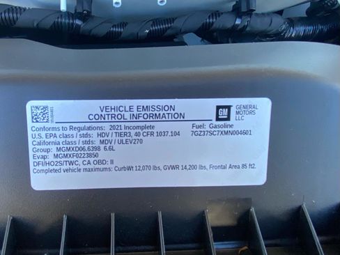 Used 2021 GMC Savana 3500 w/ Power Convenience Package image 38