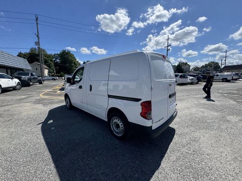Used 2017 Chevrolet City Express LS image 18