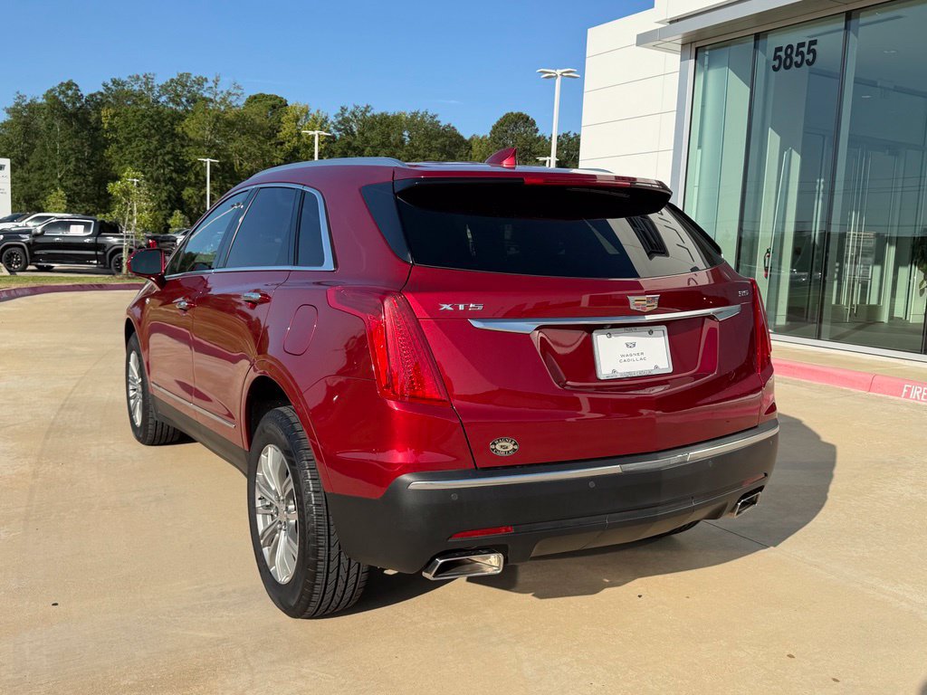 Used 2019 Cadillac XT5 Luxury FWD image 3