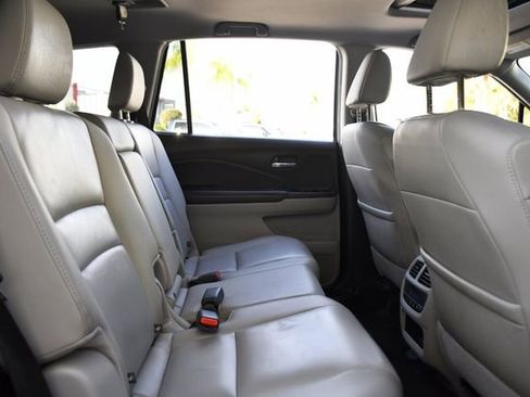 Used 2018 Honda Pilot EX-L image 24