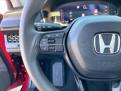 Certified 2023 Honda Accord EX image 23