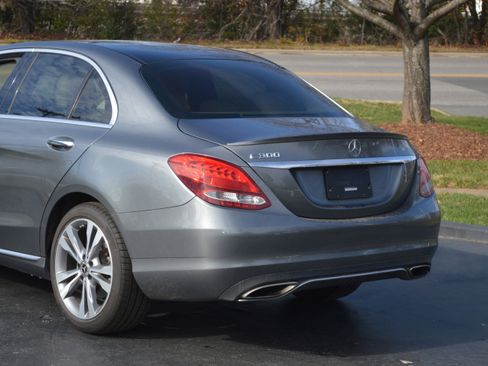 Used 2018 Mercedes-Benz C 300 C 300 image 3
