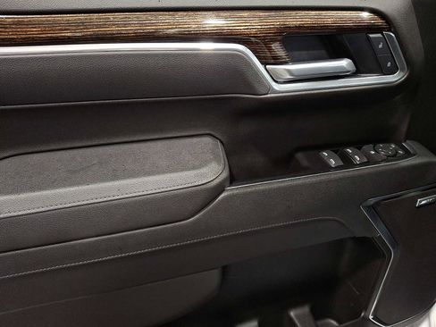 Certified 2025 GMC Sierra 1500 Elevation w/ Elevation Premium Package image 12