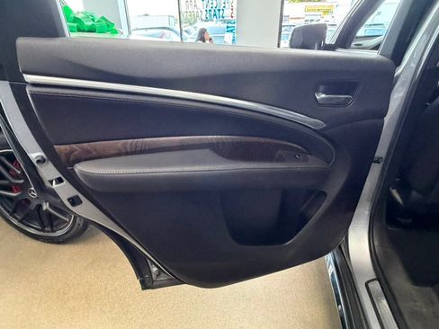 Used 2019 Acura MDX SH-AWD w/ Technology Package image 32