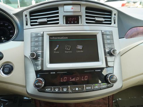 Used 2012 Toyota Avalon Limited FWD image 19