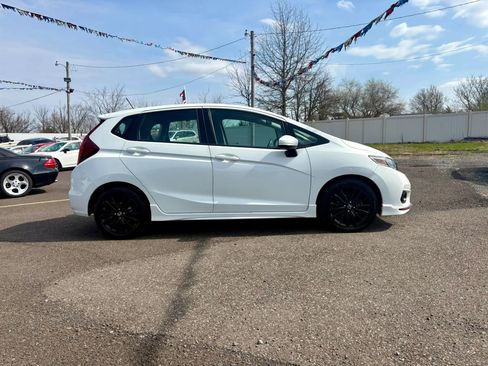 Used 2018 Honda Fit Sport image 6