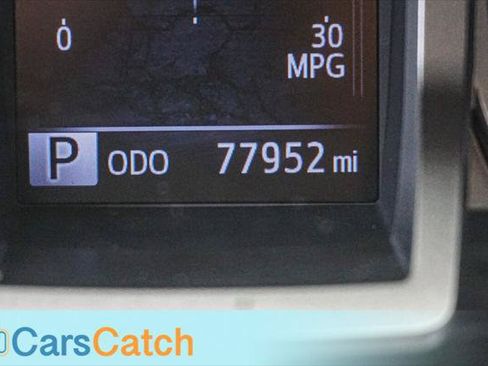 Used 2020 Toyota Tacoma SR5 RWD image 25