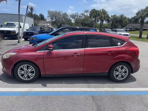 Used 2012 Ford Focus SEL FWD image 16