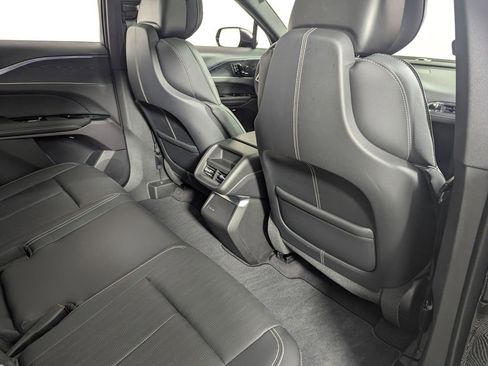 Used 2024 Cadillac Lyriq Sport image 35