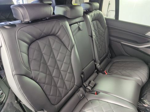 New 2026 BMW X7 xDrive40i w/ M Sport Package image 88