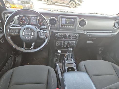 Used 2022 Jeep Gladiator Sport AWD/4WD image 8