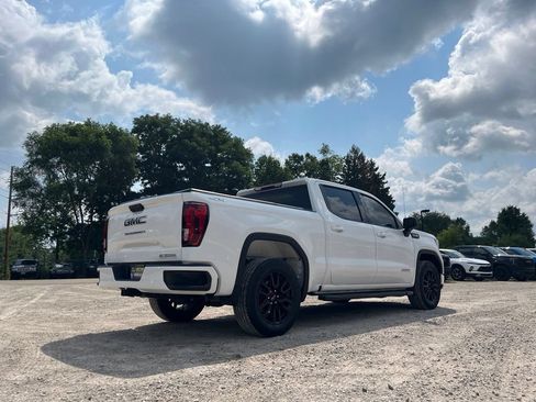 Used 2024 GMC Sierra 1500 Elevation w/ LPO, Elevation Black Package AWD/4WD image 7