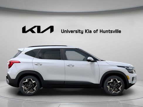 New 2026 Kia Seltos EX FWD image 9
