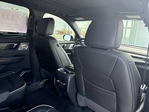 Used 2026 Buick Enclave Avenir w/ Super Cruise Package AWD/4WD image 25