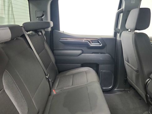 Used 2024 Chevrolet Silverado 1500 LT AWD/4WD image 27