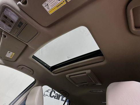 Used 2018 Honda Pilot Touring image 27