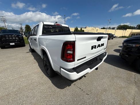 New 2026 RAM 1500 Big Horn AWD/4WD image 3
