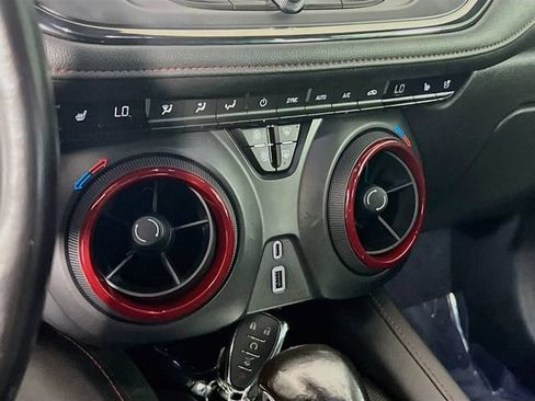 Used 2019 Chevrolet Blazer RS FWD image 14